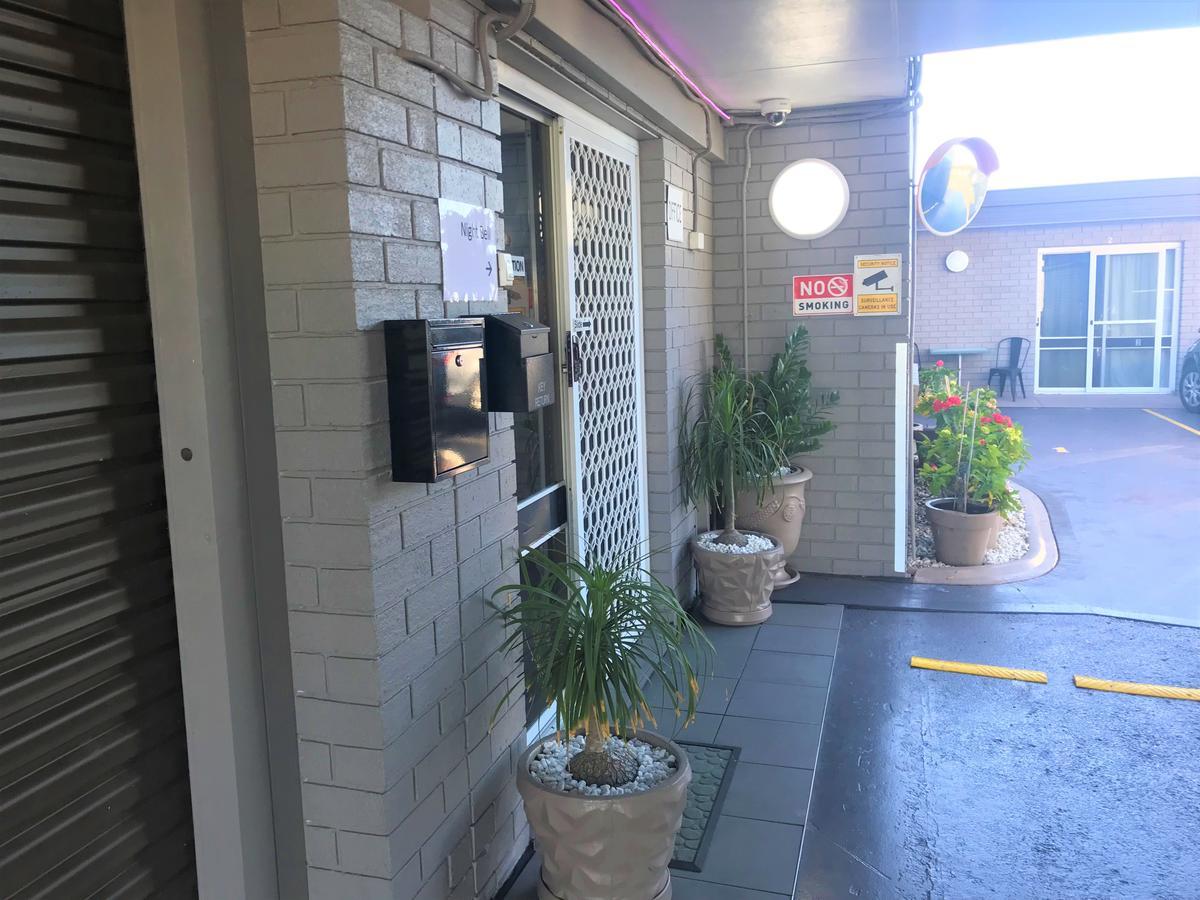 Toukley Motor Inn Exterior photo