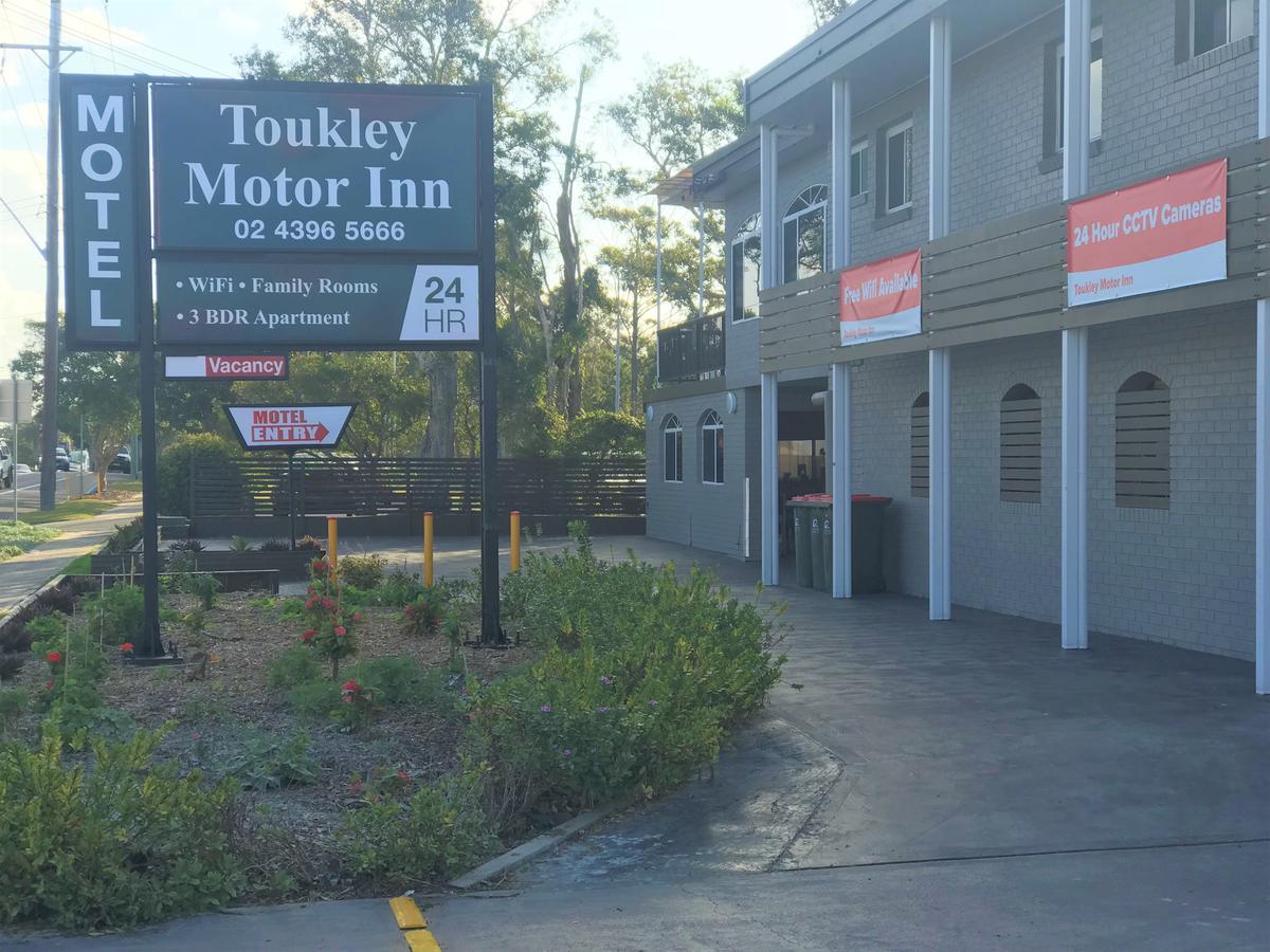 Toukley Motor Inn Exterior photo